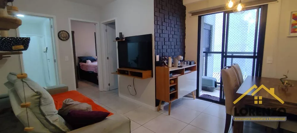 Apartamento à venda com 2 quartos, 50m² - Foto 3