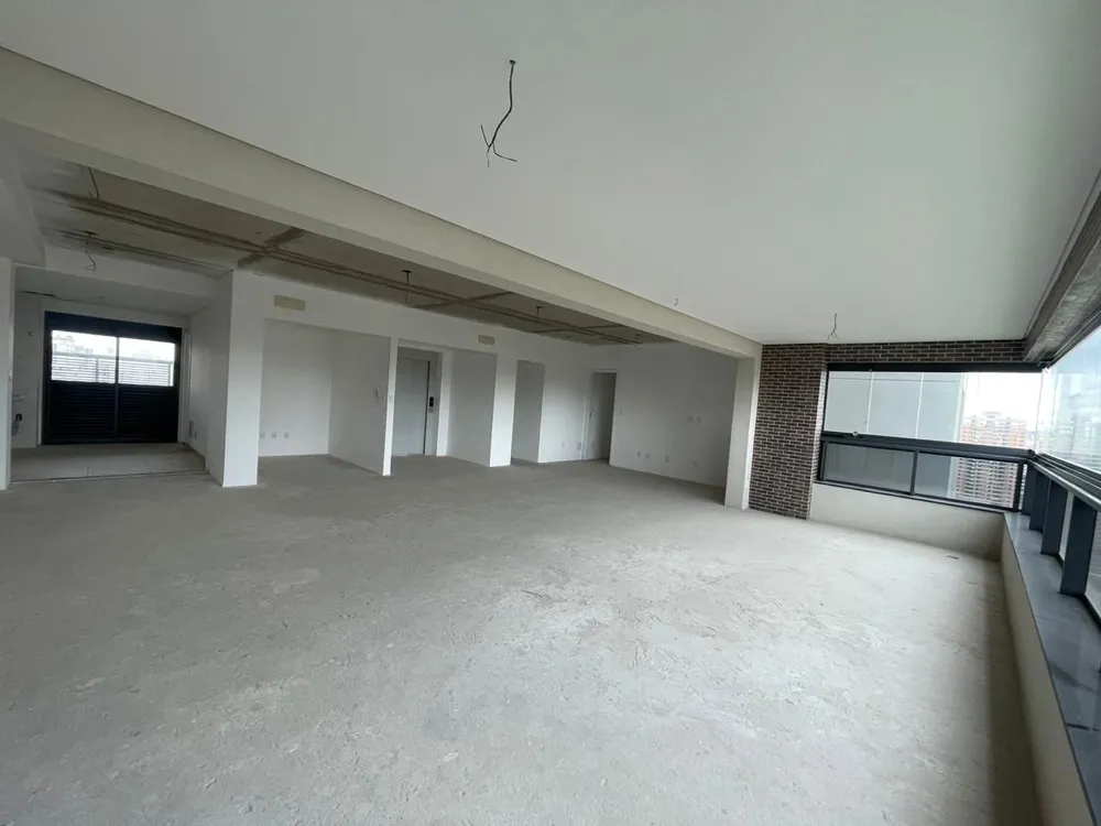 Apartamento, 3 quartos, 177 m² - Foto 2