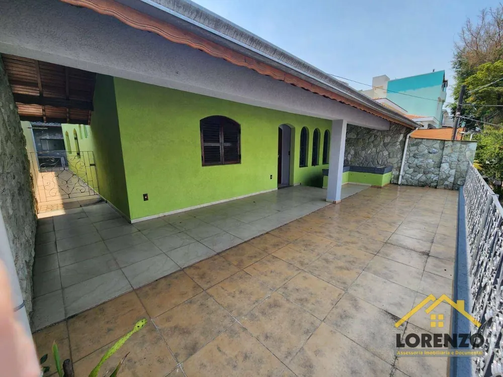 Sobrado, 3 quartos, 354 m² - Foto 1