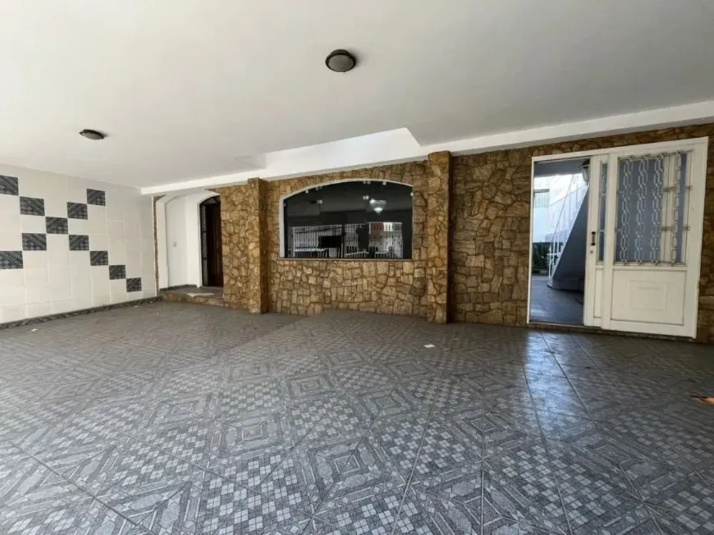 Sobrado, 3 quartos, 233 m² - Foto 1