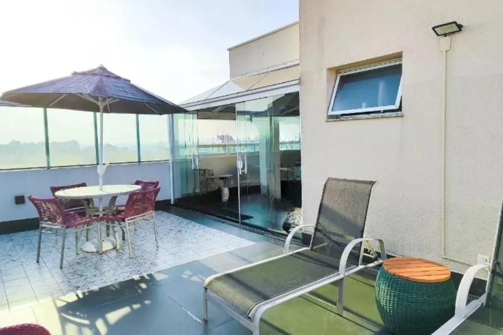 Cobertura, 3 quartos, 157 m² - Foto 2