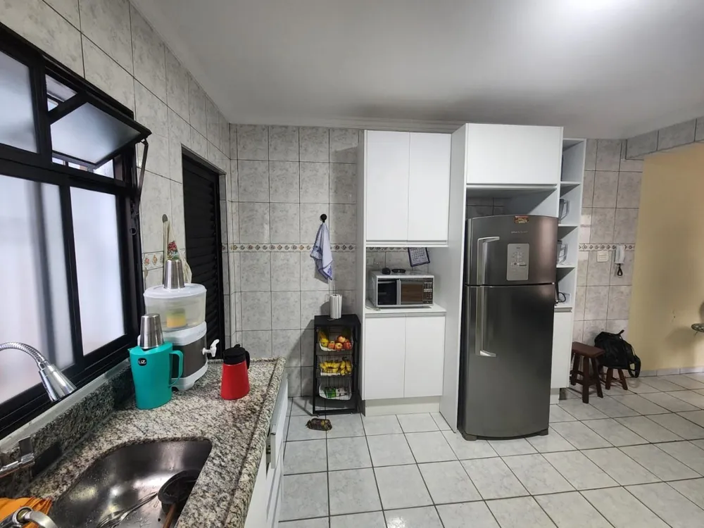Sobrado, 3 quartos, 180 m² - Foto 1