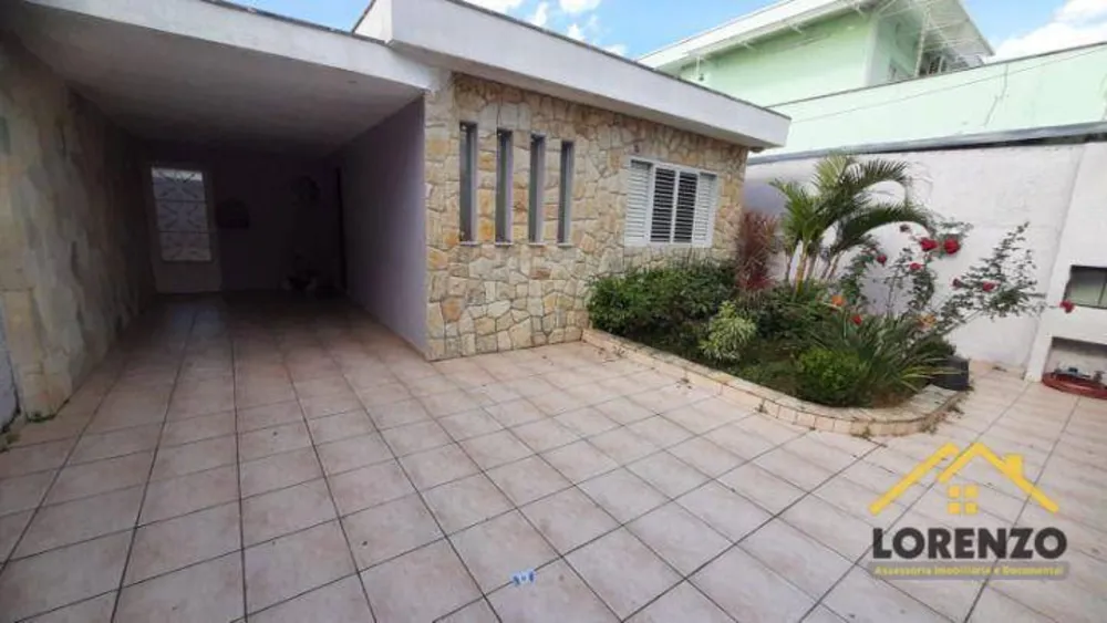 Casa, 3 quartos, 143 m² - Foto 1