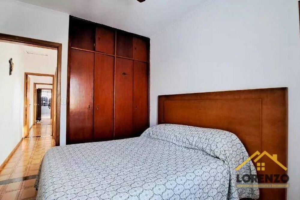 Casa, 4 quartos, 146 m² - Foto 1