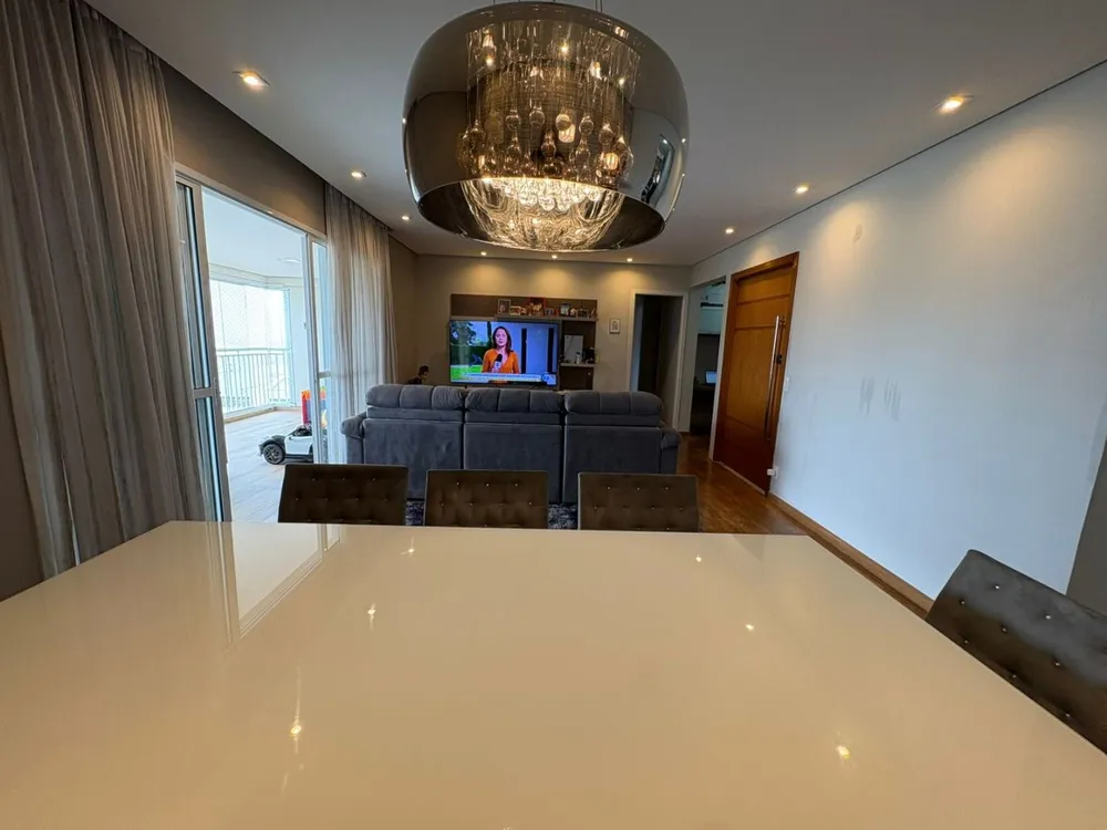 Apartamento, 3 quartos, 156 m² - Foto 2