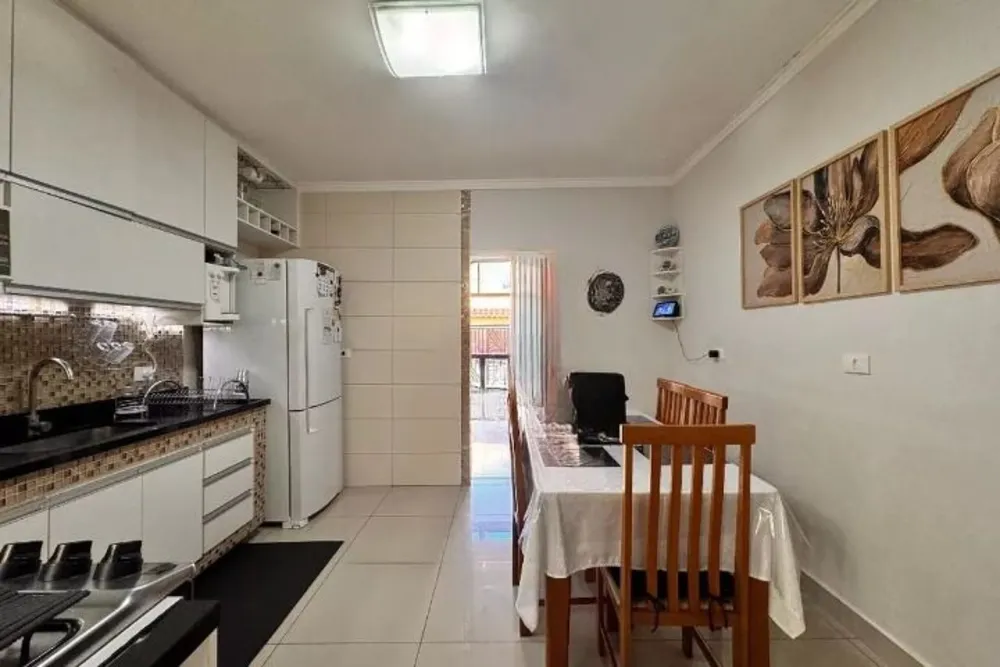 Sobrado, 3 quartos, 238 m² - Foto 5