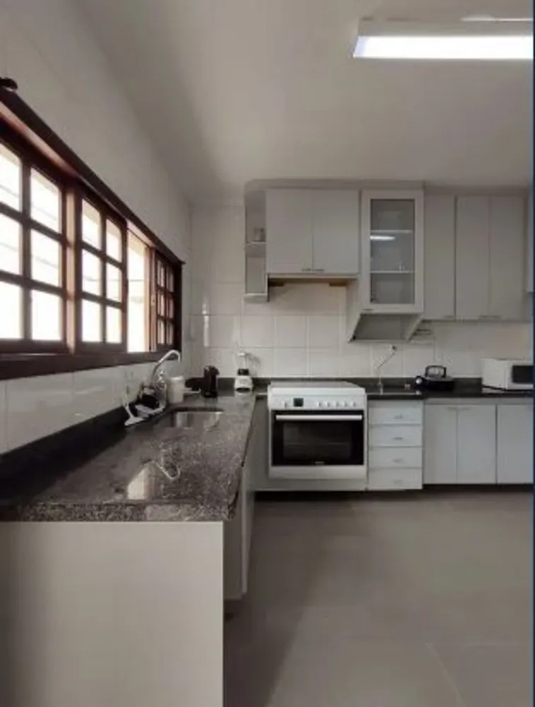 Sobrado, 3 quartos, 257 m² - Foto 9