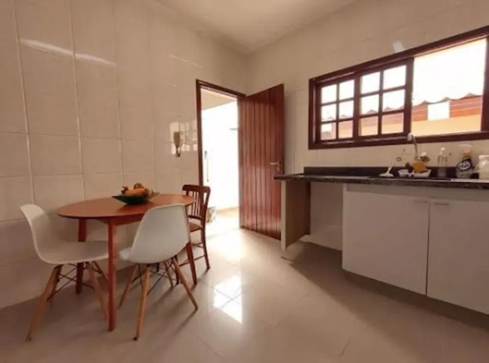 Sobrado, 3 quartos, 257 m² - Foto 6