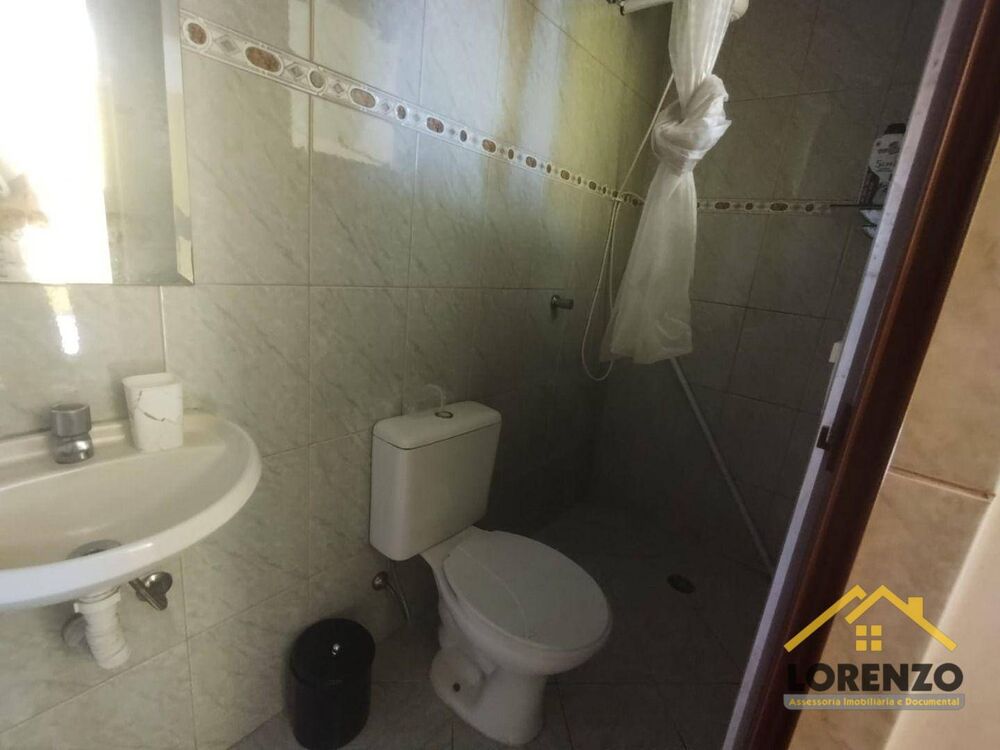 Sobrado, 3 quartos, 323 m² - Foto 1