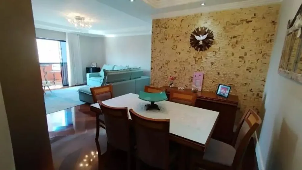 Apartamento, 3 quartos, 150 m² - Foto 1