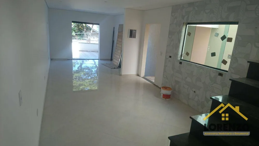 Sobrado, 3 quartos, 180 m² - Foto 1