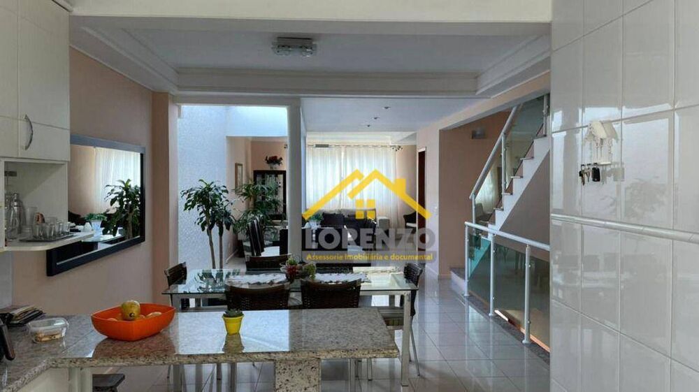Sobrado, 3 quartos, 125 m² - Foto 2
