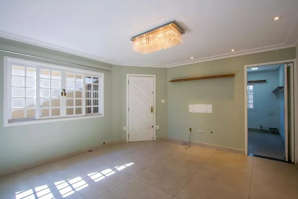 Sobrado, 5 quartos, 210 m² - Foto 4
