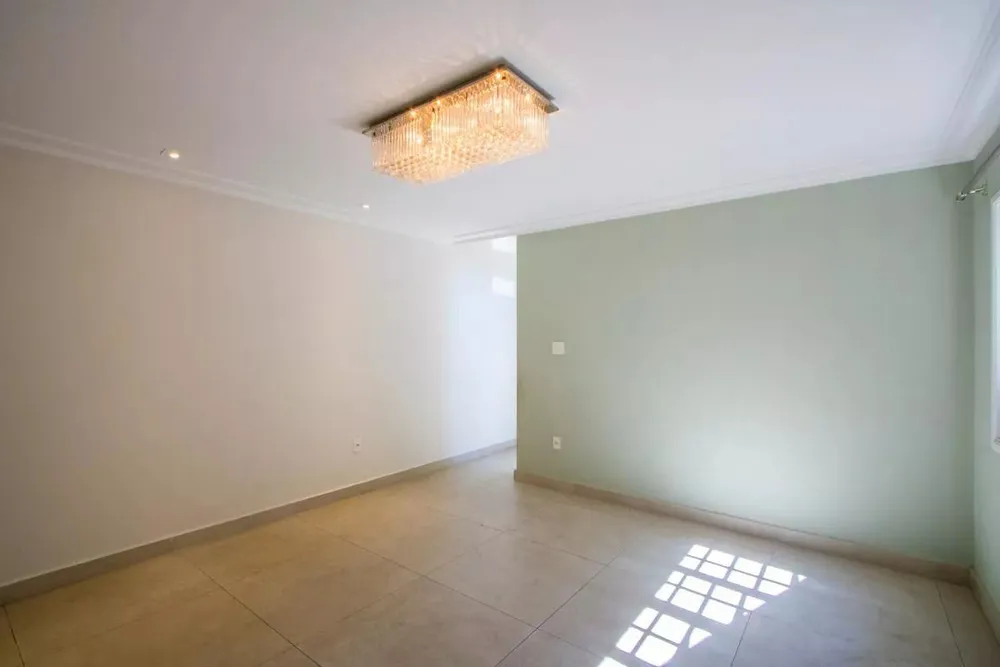 Sobrado, 5 quartos, 210 m² - Foto 3