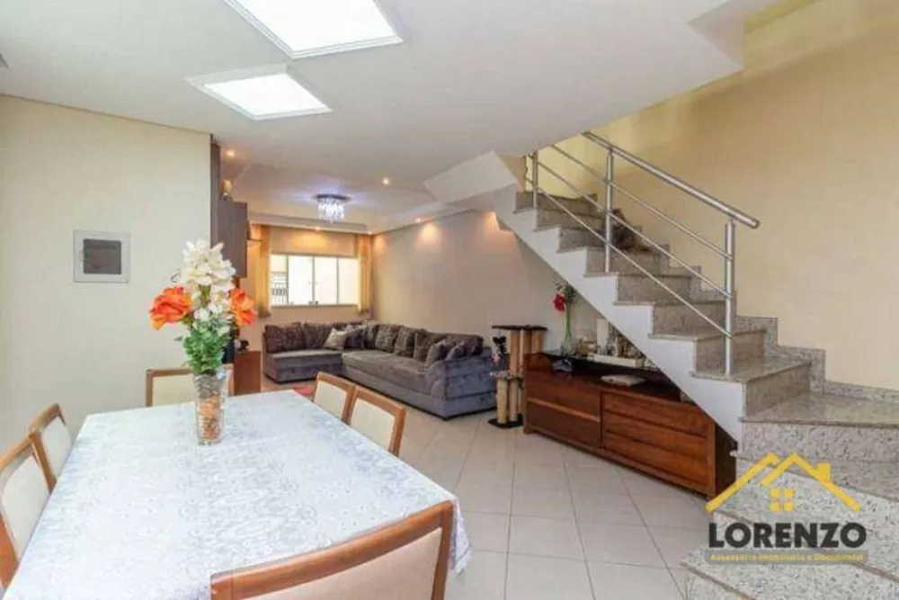 Sobrado, 3 quartos, 214 m² - Foto 2