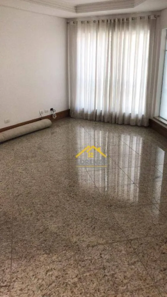 Sobrado, 3 quartos, 269 m² - Foto 3