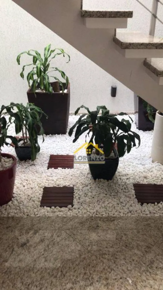 Sobrado, 3 quartos, 269 m² - Foto 4