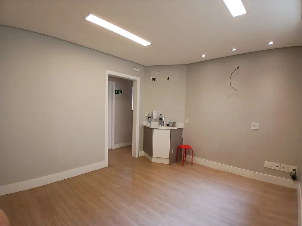 Casa, 4 quartos, 214 m² - Foto 2
