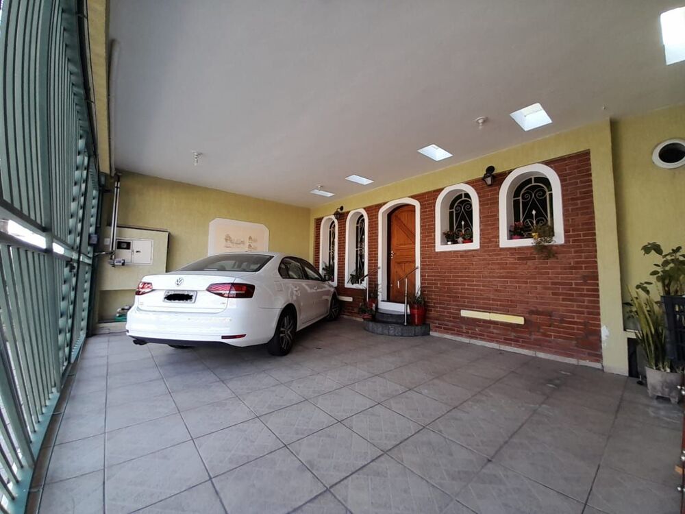 Sobrado, 3 quartos, 204 m² - Foto 1