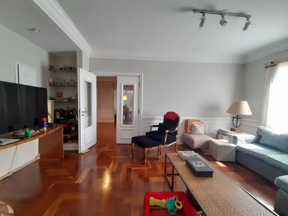 Apartamento, 3 quartos, 260 m² - Foto 1