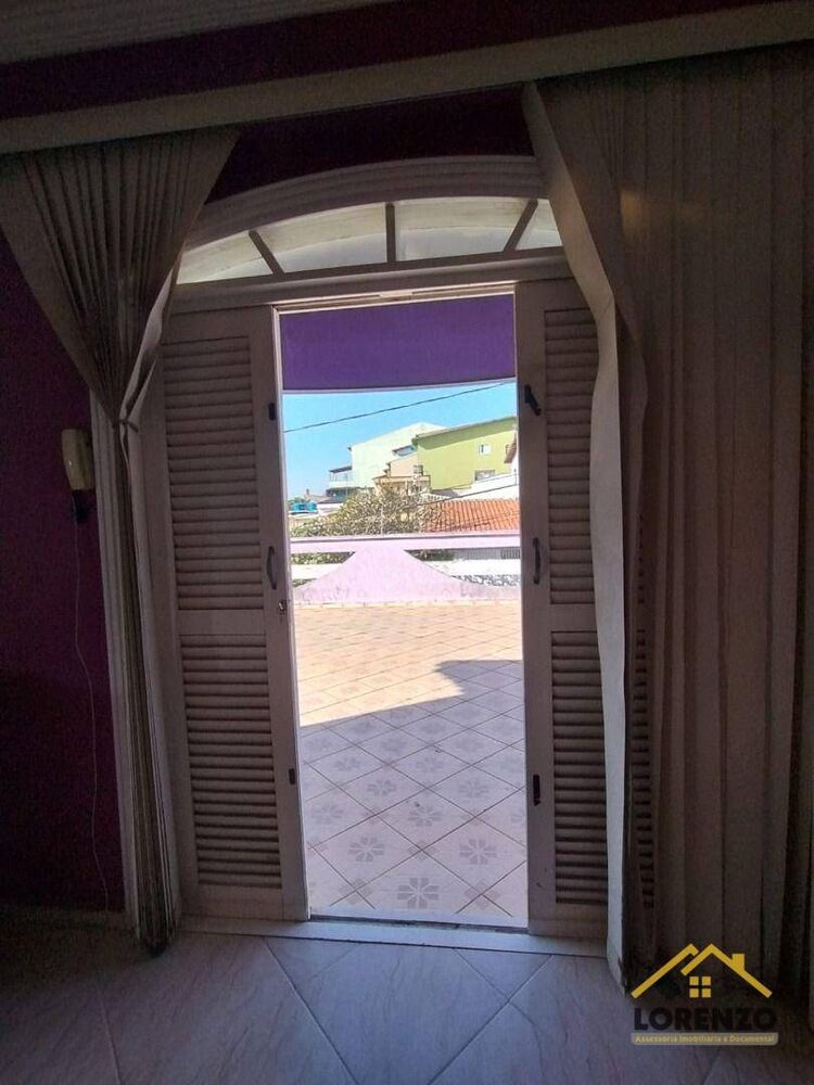 Sobrado, 3 quartos, 321 m² - Foto 13