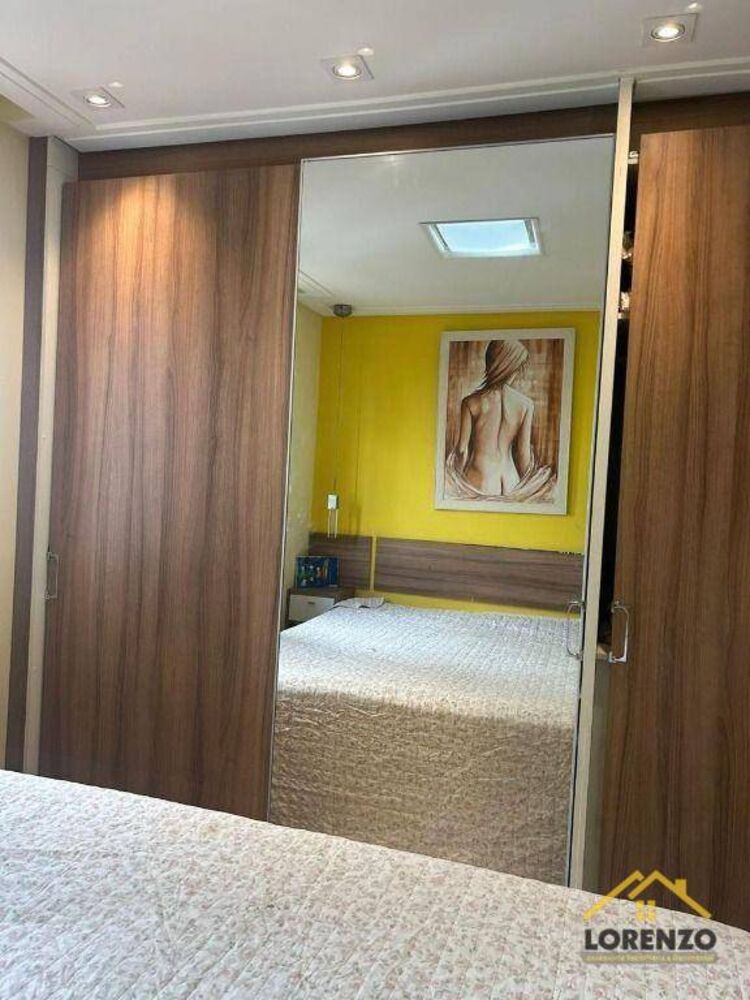 Apartamento à venda com 3 quartos, 96m² - Foto 1