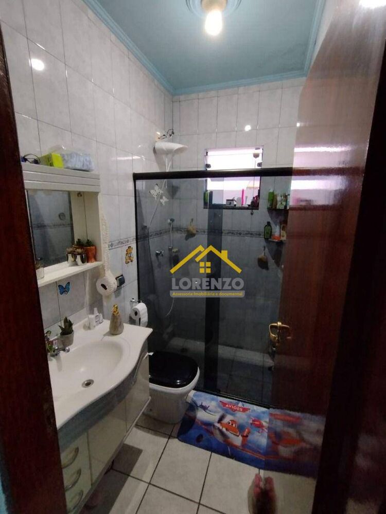 Casa, 3 quartos, 210 m² - Foto 1