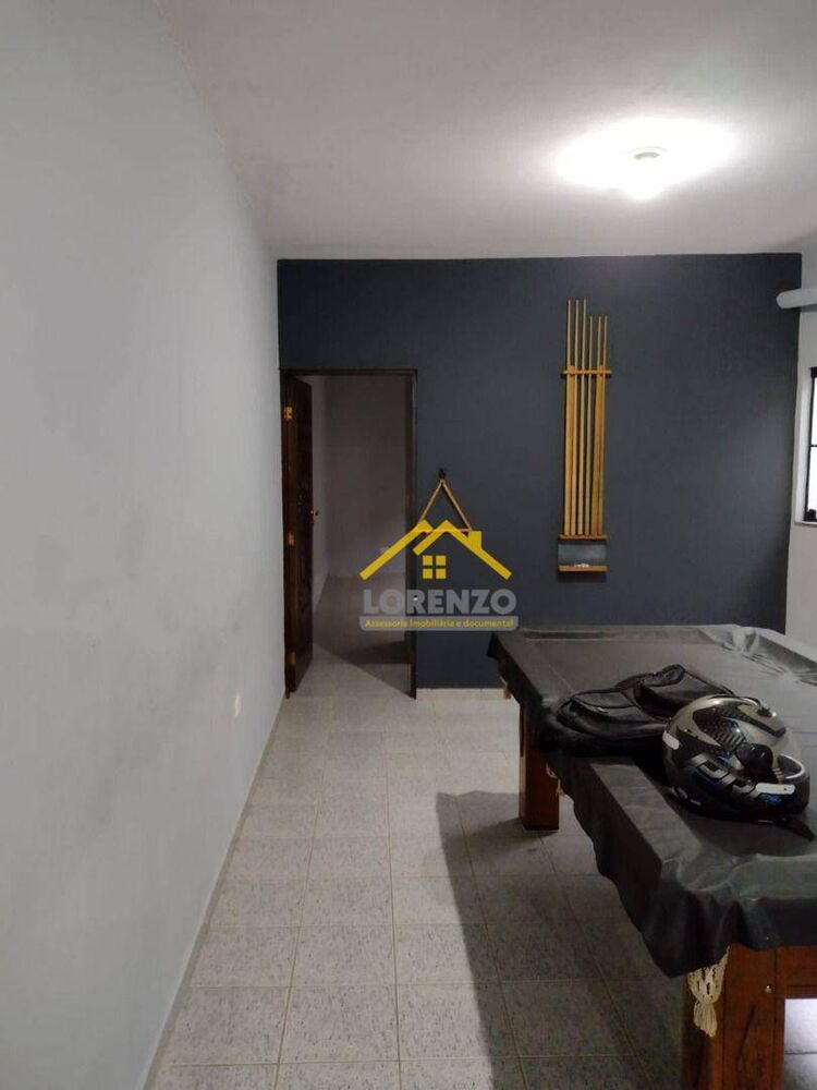 Casa, 3 quartos, 210 m² - Foto 4