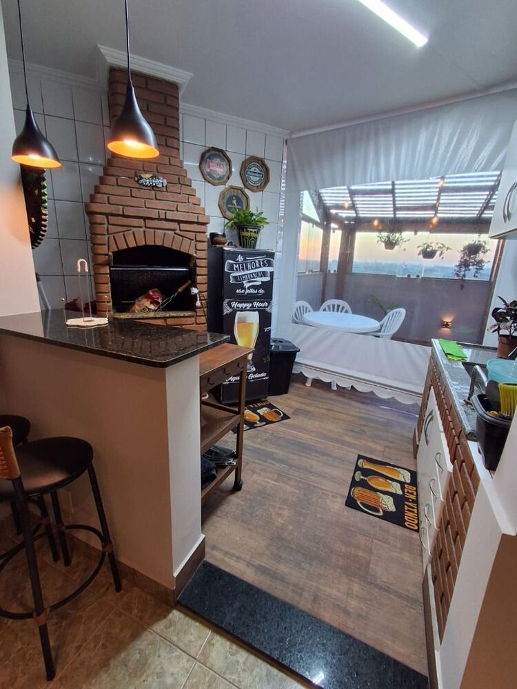 Cobertura à venda com 3 quartos, 200m² - Foto 3