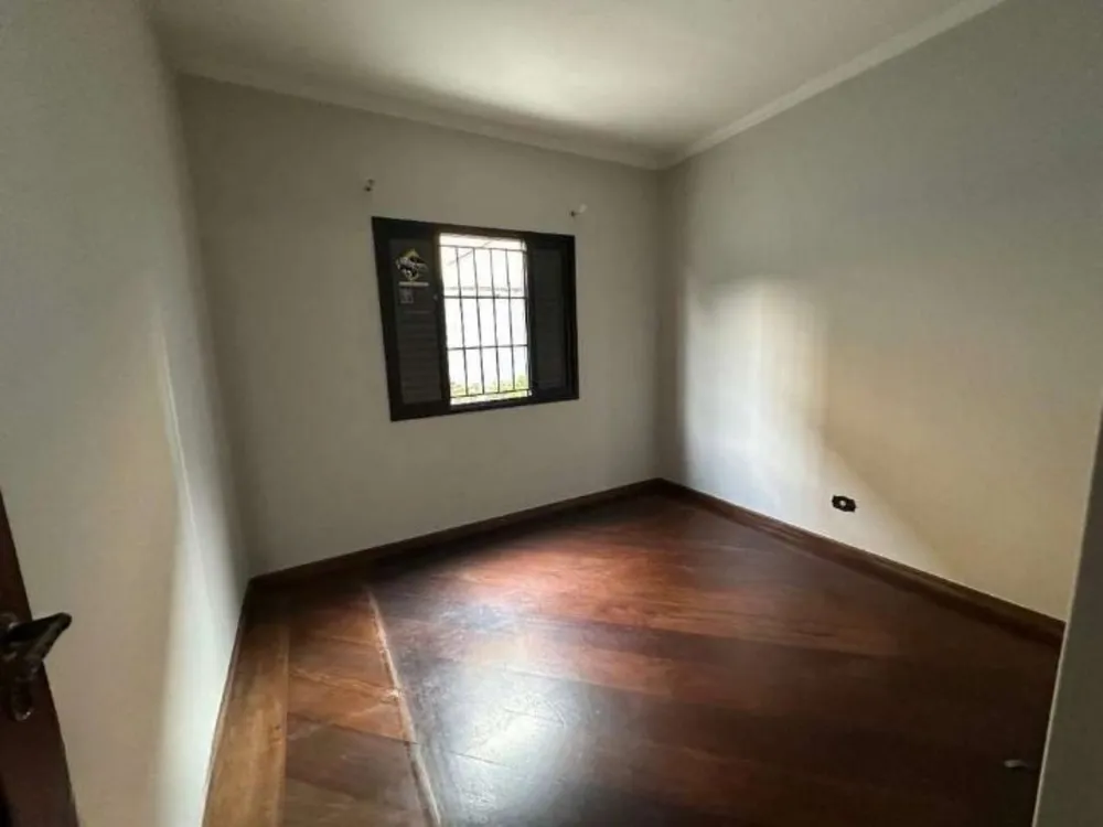 Casa, 3 quartos, 178 m² - Foto 1