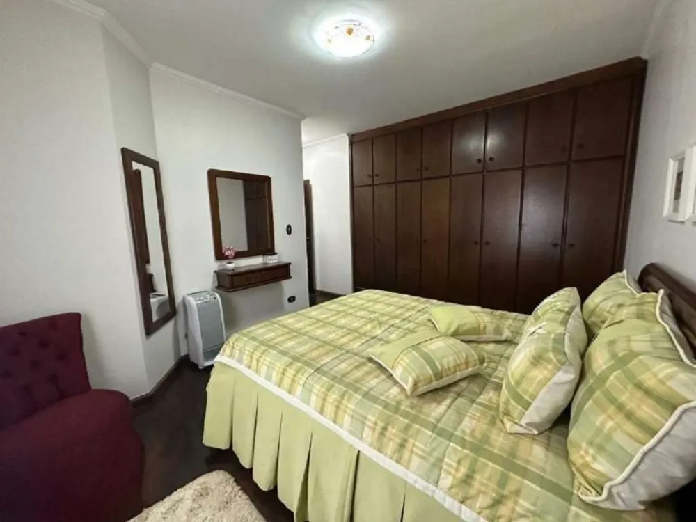 Casa, 3 quartos, 178 m² - Foto 2