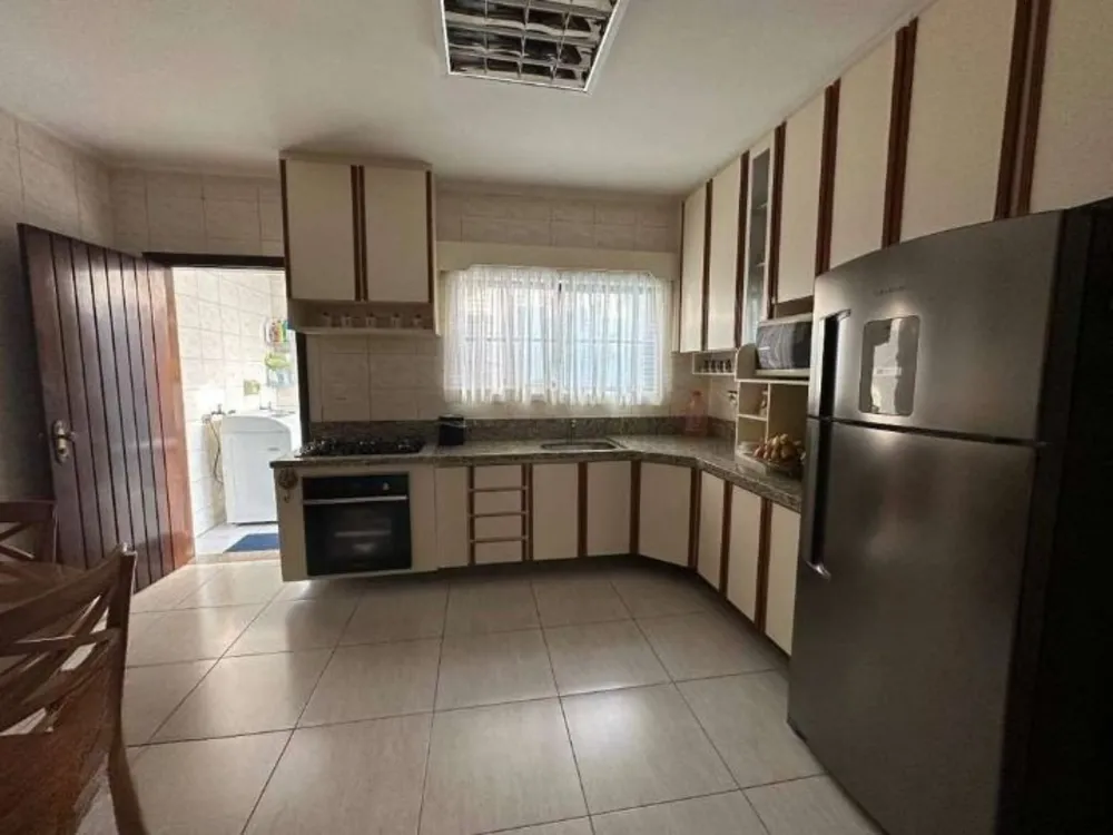 Casa, 3 quartos, 178 m² - Foto 5