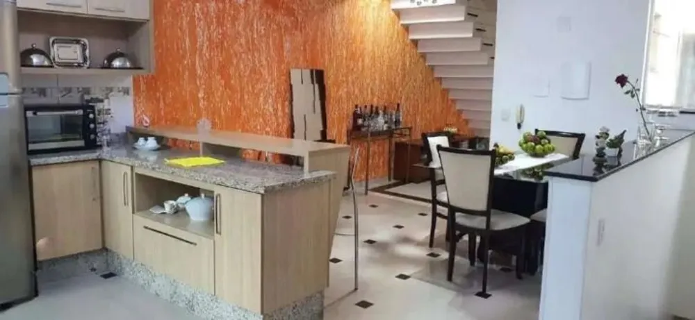Sobrado, 3 quartos, 218 m² - Foto 3