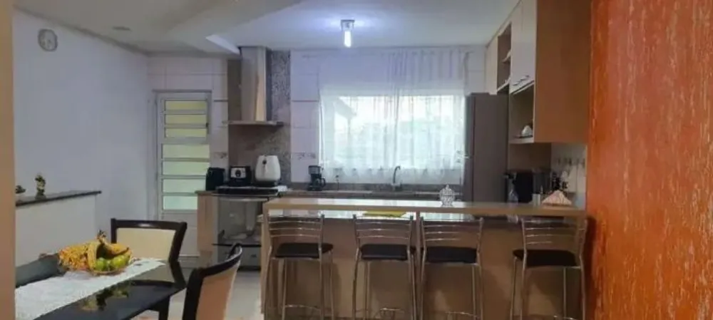 Sobrado, 3 quartos, 218 m² - Foto 5