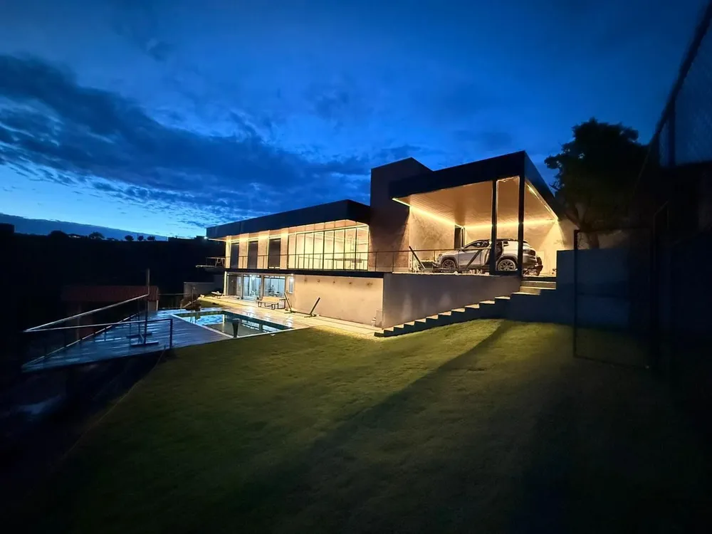 Sobrado, 3 quartos, 1150 m² - Foto 1
