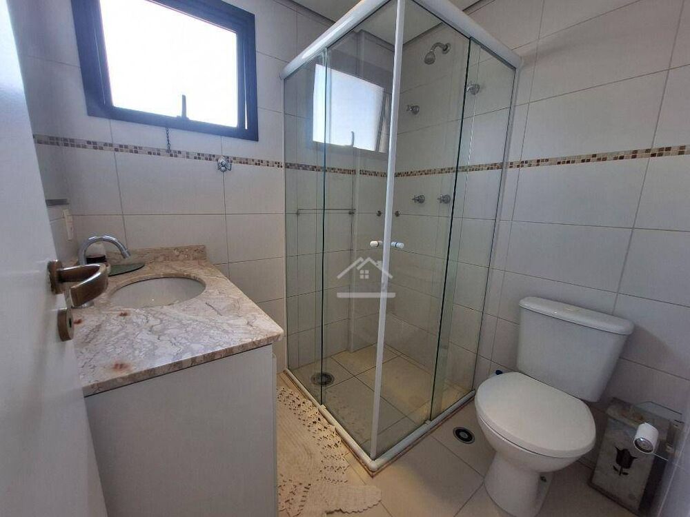 Apartamento, 3 quartos, 138 m² - Foto 1