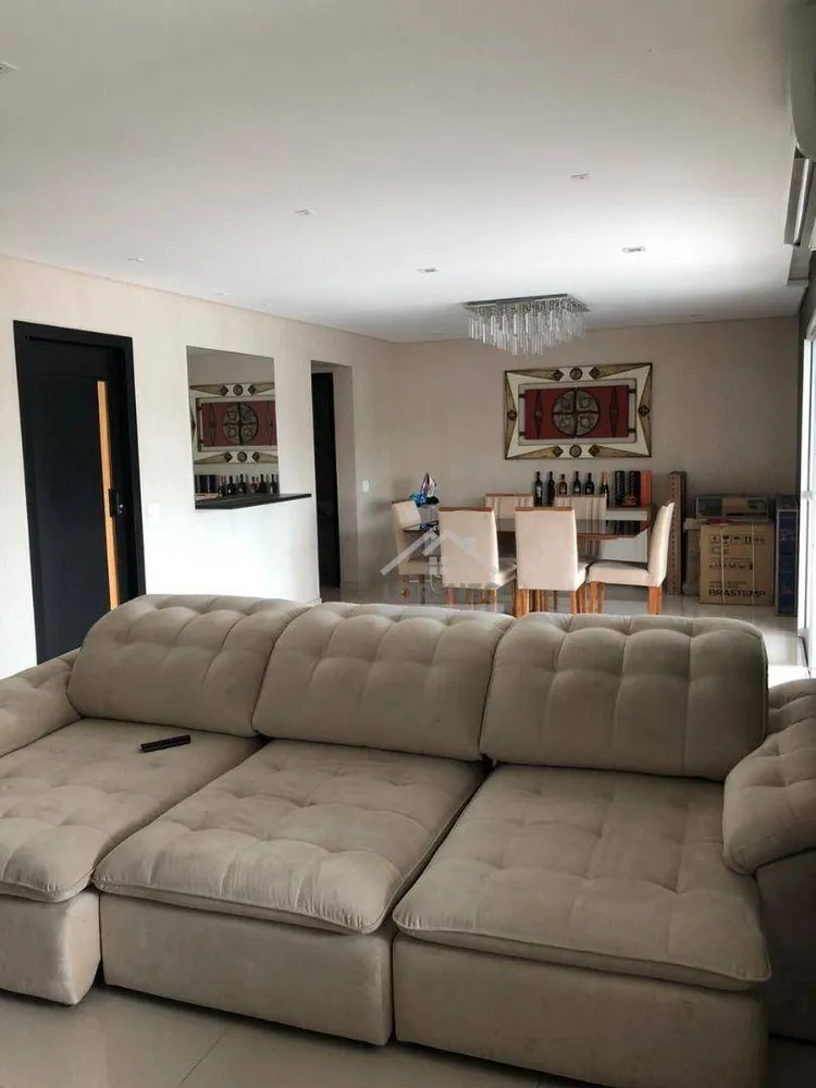 Apartamento, 3 quartos, 155 m² - Foto 2
