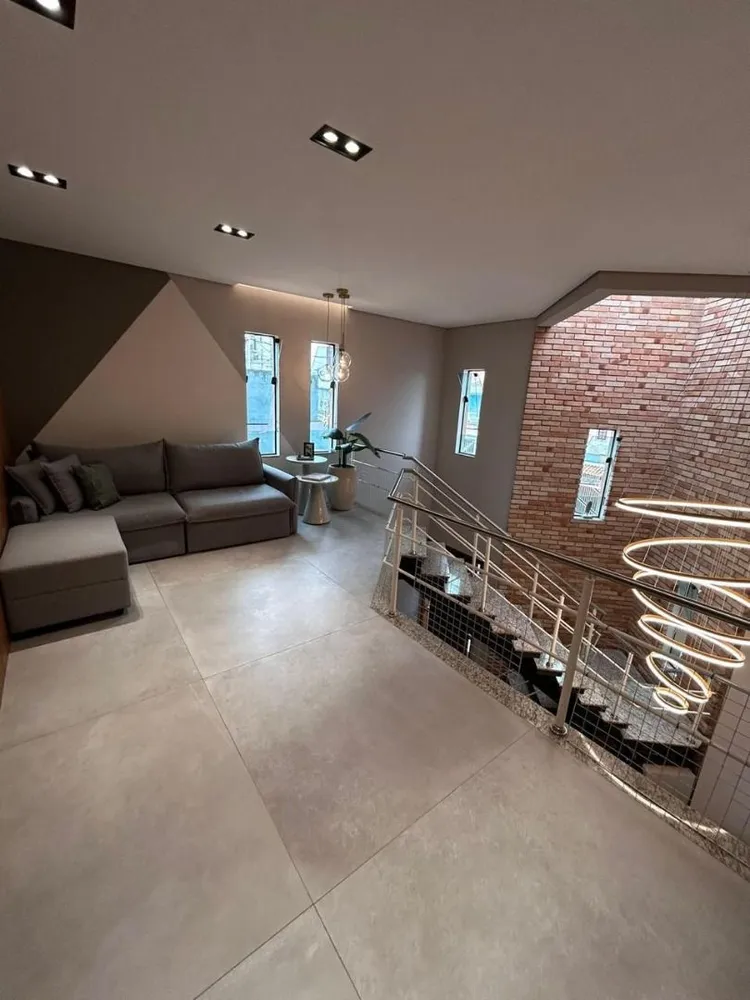 Sobrado, 3 quartos, 295 m² - Foto 4