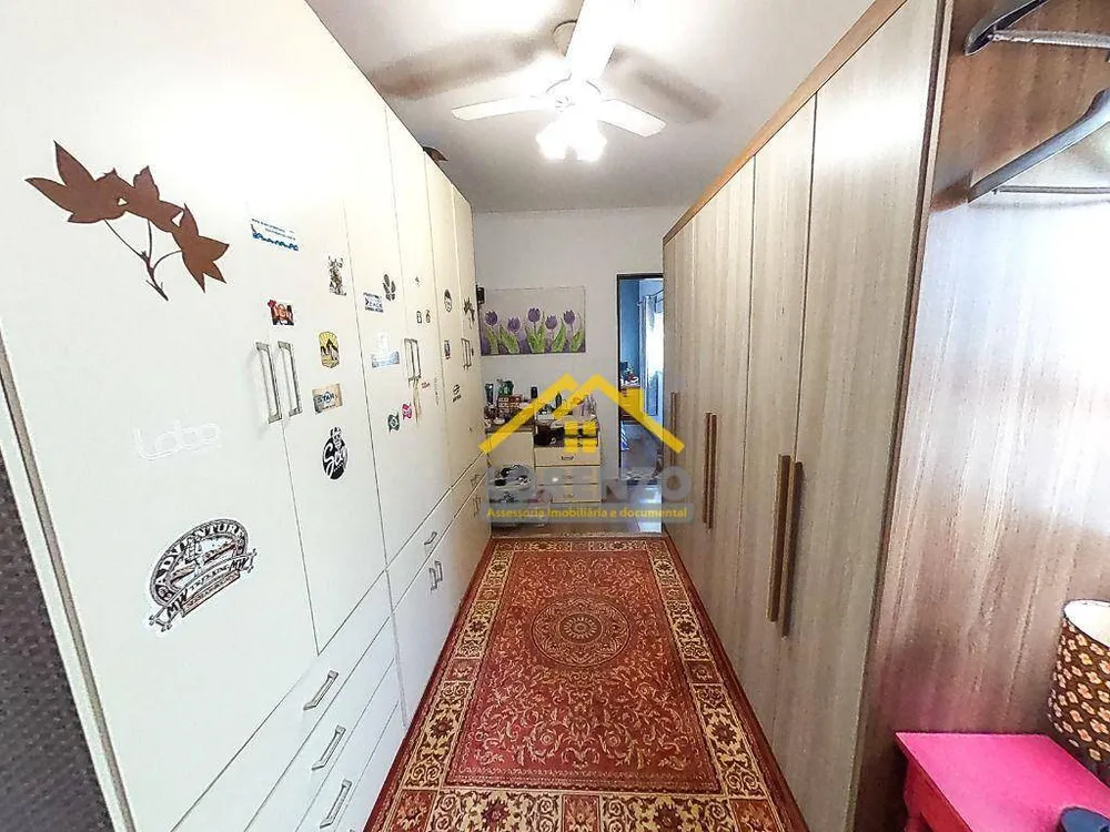 Casa, 3 quartos, 270 m² - Foto 3