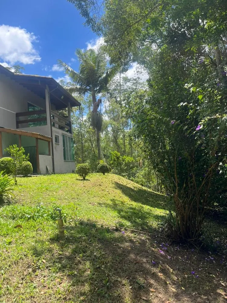 Sobrado, 4 quartos, 350 m² - Foto 1