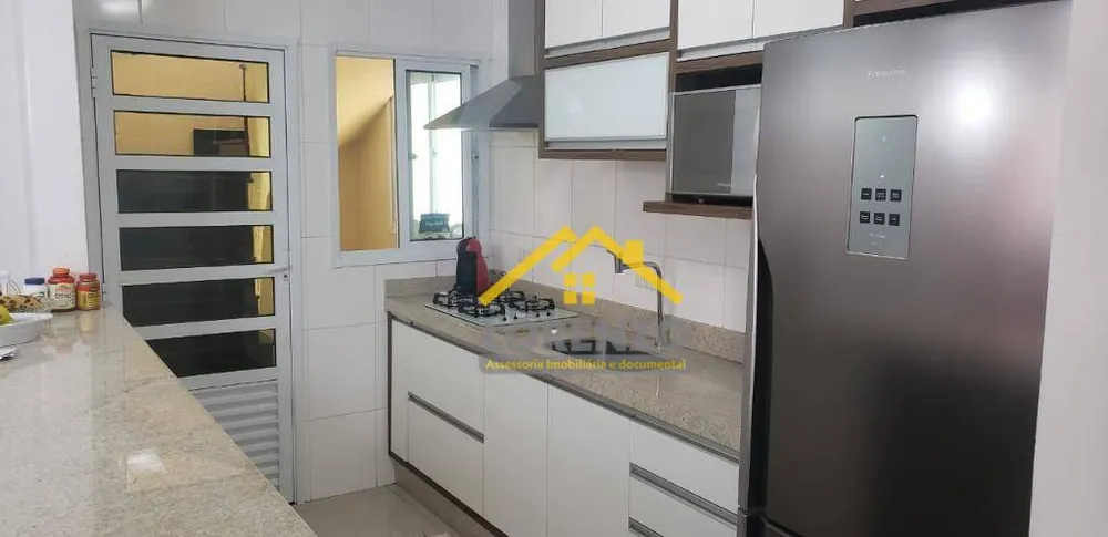 Cobertura, 3 quartos, 170 m² - Foto 2