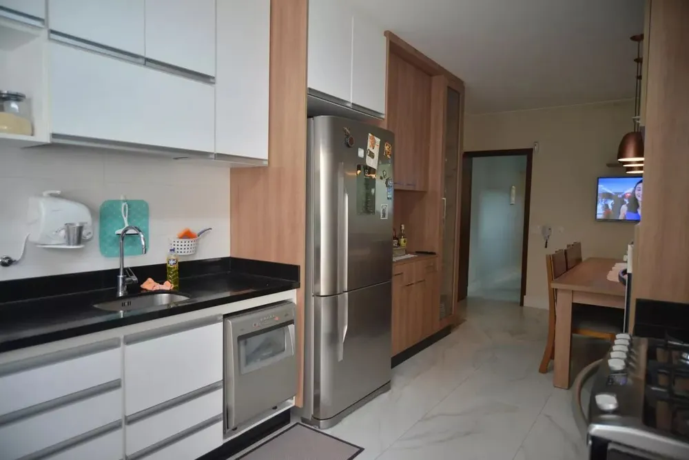 Sobrado, 4 quartos, 220 m² - Foto 1