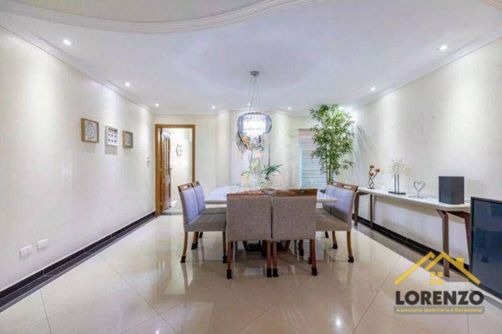 Sobrado, 4 quartos, 302 m² - Foto 4