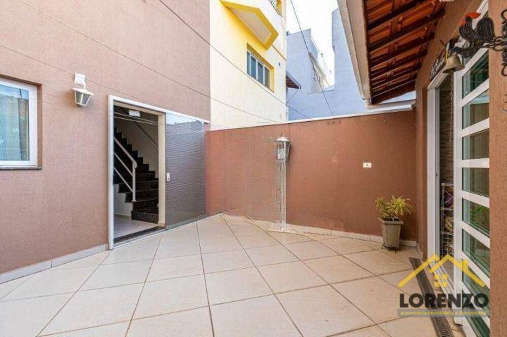 Sobrado, 4 quartos, 302 m² - Foto 15