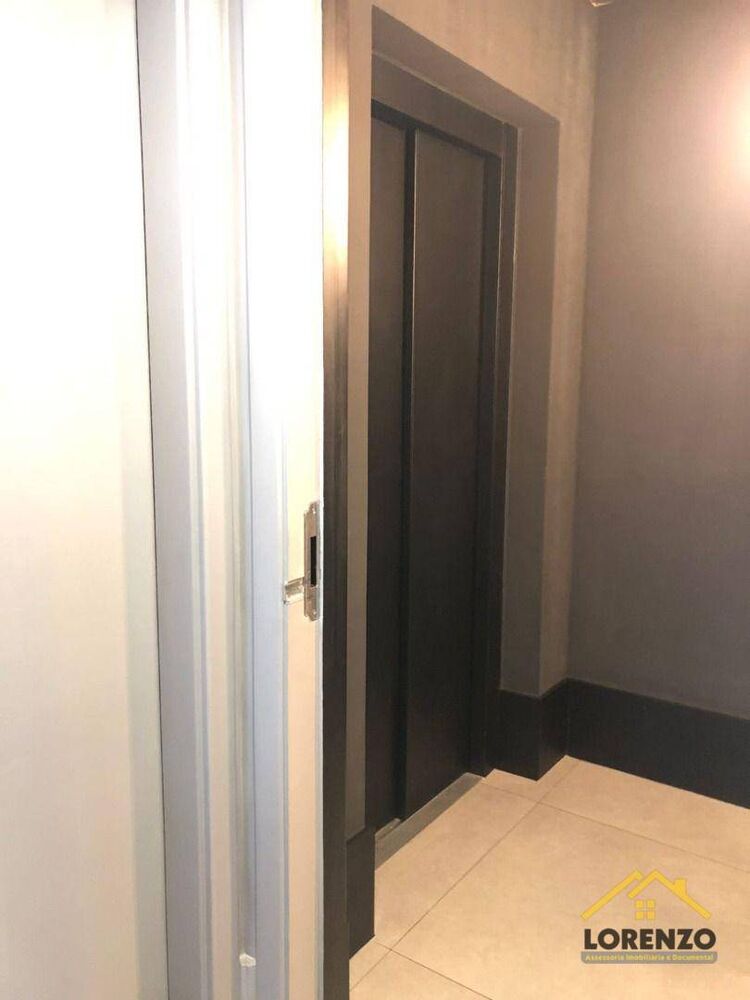 Apartamento à venda com 3 quartos, 177m² - Foto 3