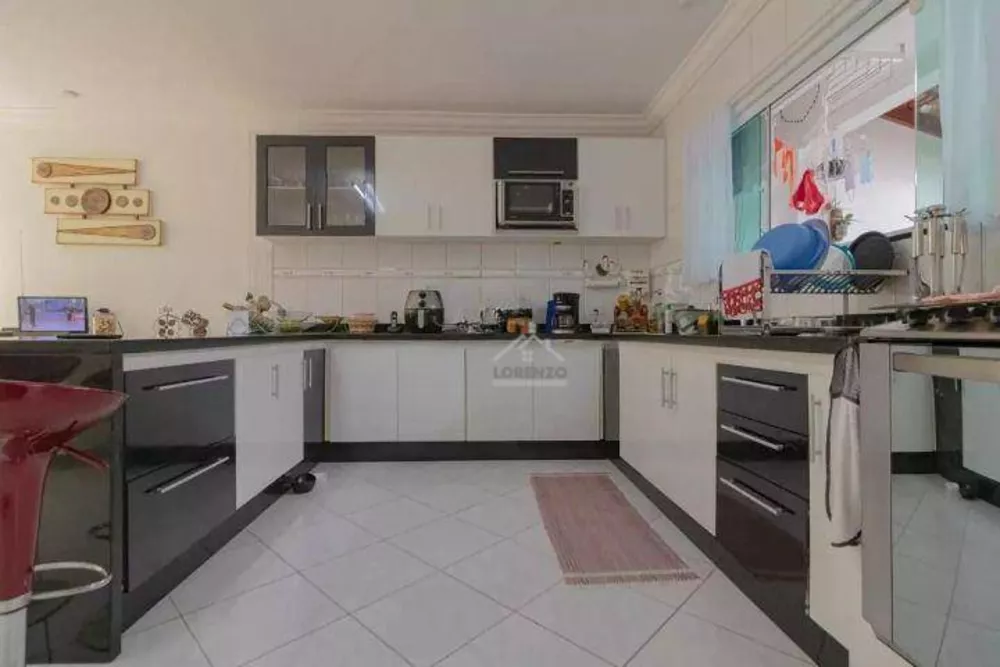Sobrado, 4 quartos, 233 m² - Foto 4