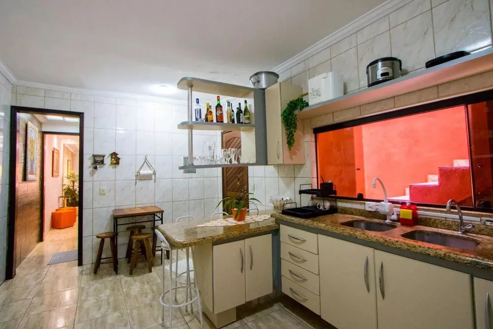 Casa, 3 quartos, 160 m² - Foto 6