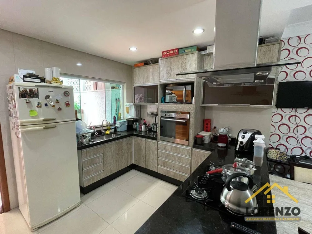 Sobrado, 3 quartos, 250 m² - Foto 5