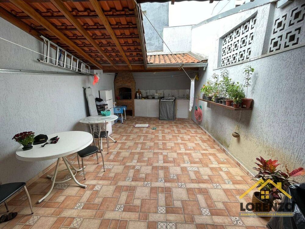 Sobrado, 3 quartos, 250 m² - Foto 4