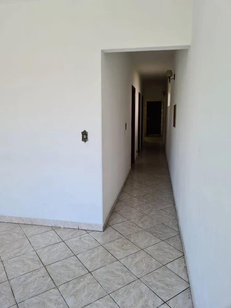 Casa, 2 quartos, 218 m² - Foto 1